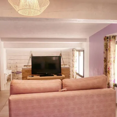 Guest house Fleur De Lavande *